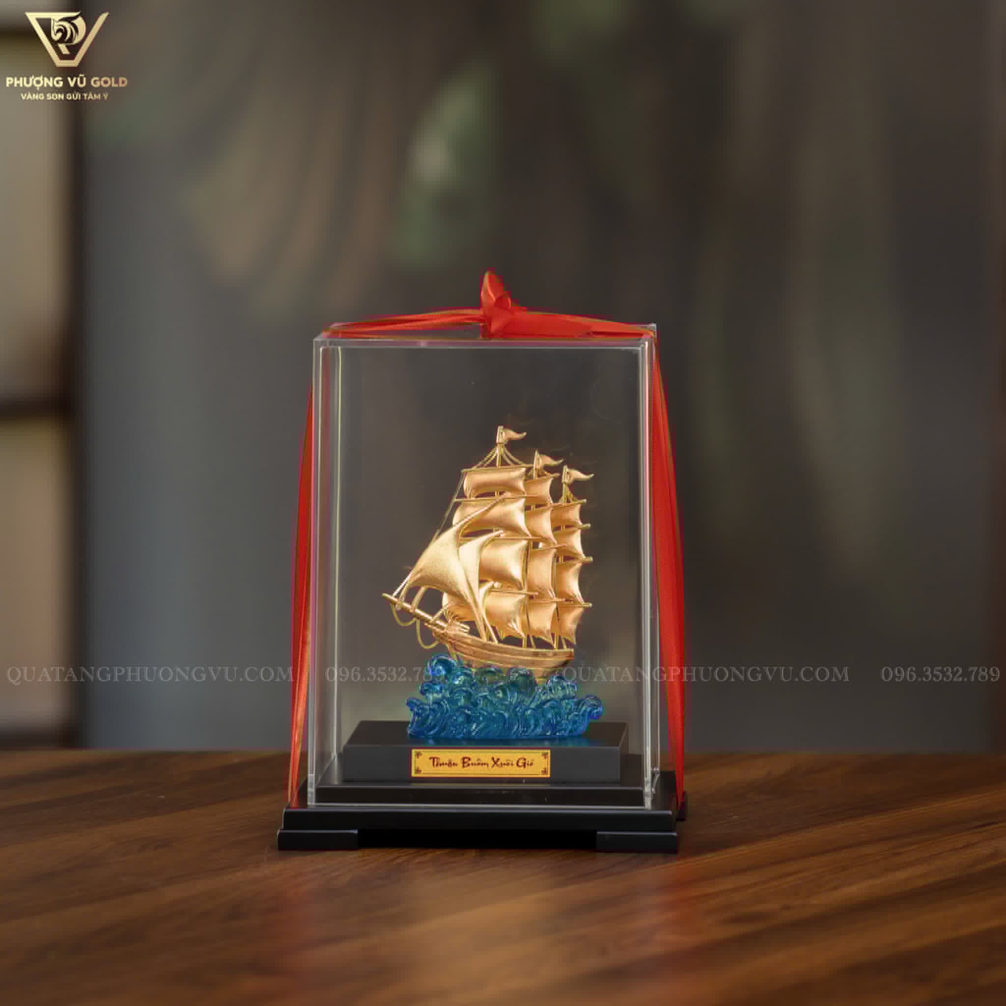 Mô Hình Thuyền Dát Vàng 24K – Quà Tặng Cao Cấp | Phượng Vũ Gold