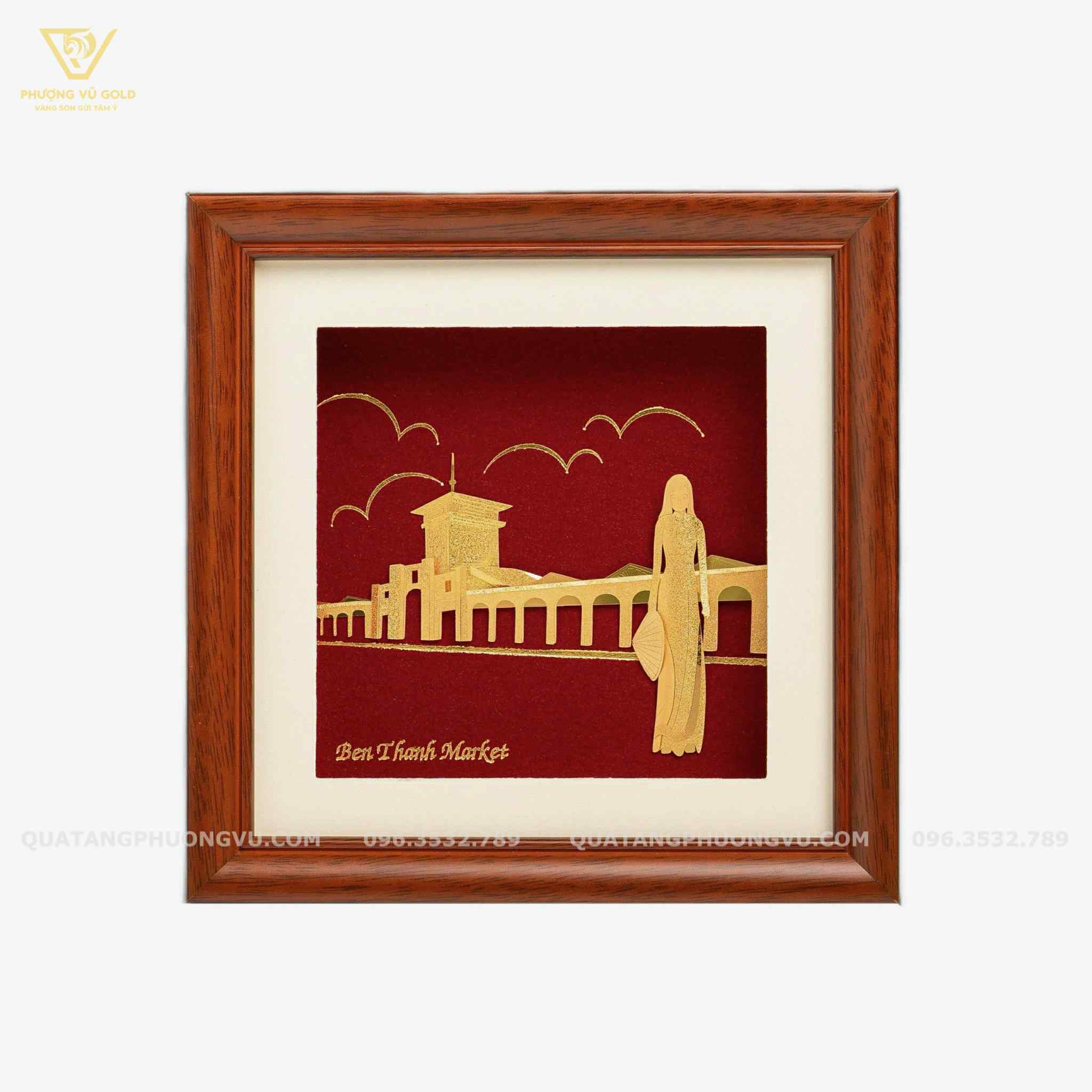 Tranh Chợ Bến Thành Dát Vàng 24K – Quà Tặng Khách Nước Ngoài | Phượng Vũ Gold