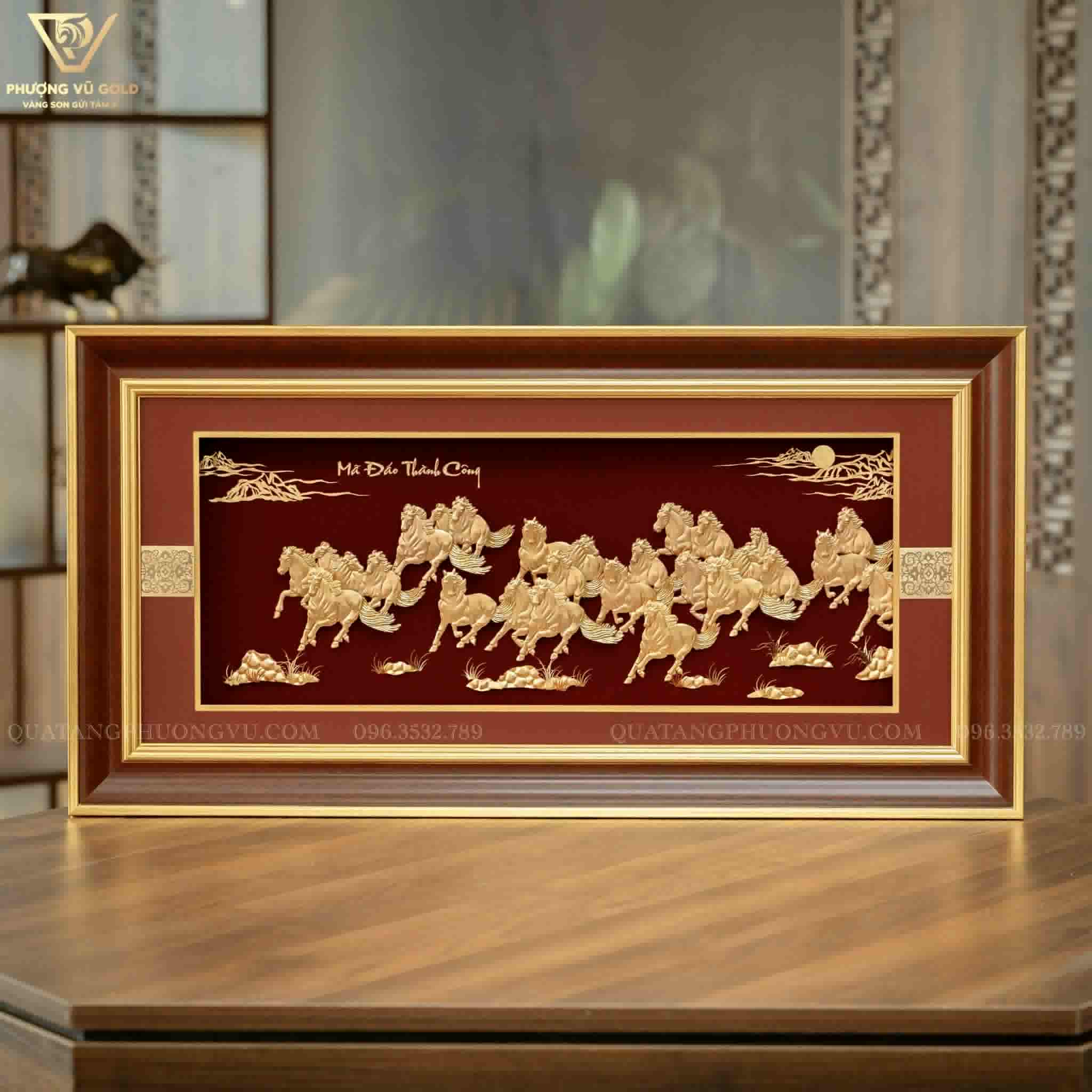 Quà Tặng Tết Bính Ngọ 2026 – Mã Đáo Thành Công Dát Vàng 24K | Phượng Vũ Gold